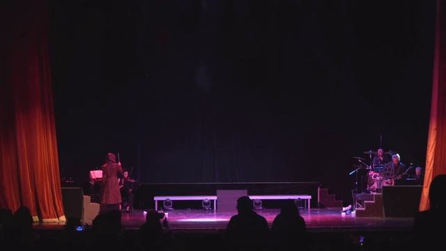 Портальцы на поклонах «Последнего Испытания» в ДК Ленсовета смотреть онлайн