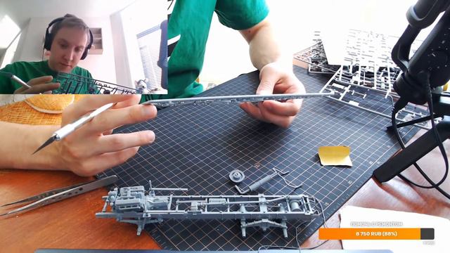 СОБИРАЕМ МОДЕЛЬ ГРУЗОВИКА ➤ УРАЛ 4320 ➤ Часть 3 смотреть онлайн