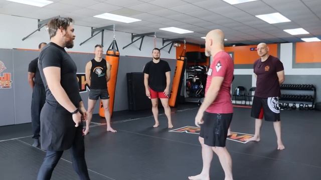 Our Favorite Spinning Attacks for Kickboxing, MMA and... Boxing? смотреть онлайн