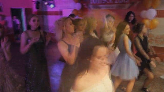 26 школа. ВЫПУСКНОЙ в 3 минуты. смотреть онлайн