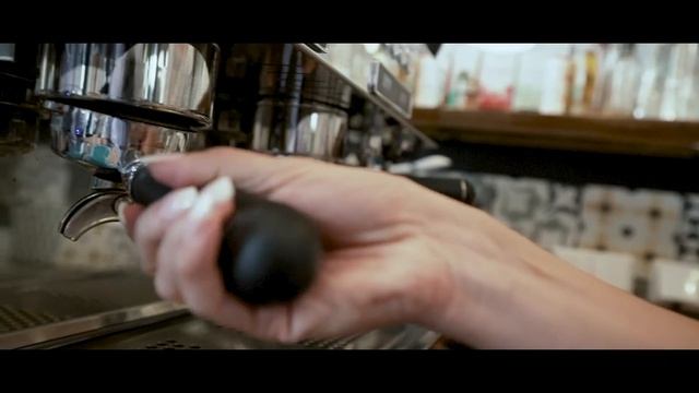 BOMBA COFFEE Promotional Video \\ Epic B-roll sequence | All Handheld | Daniel Schiffer Inspired смотреть онлайн