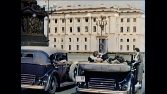 1936 ЛЕНИНГРАД в цвете | Ростральные колонны на Стрелке Васильевского острова | Медный всадник смотреть онлайн