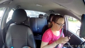 Минусы детского тарифа. Стошнило пассажира. Дали за воду 200 рублей.