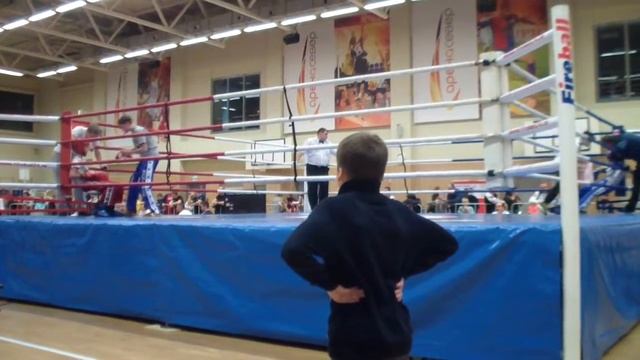 Чемпионат края по кикбоксингу (Тришкин Vs Невмержицкий 42 kg лайт-контакт) смотреть онлайн