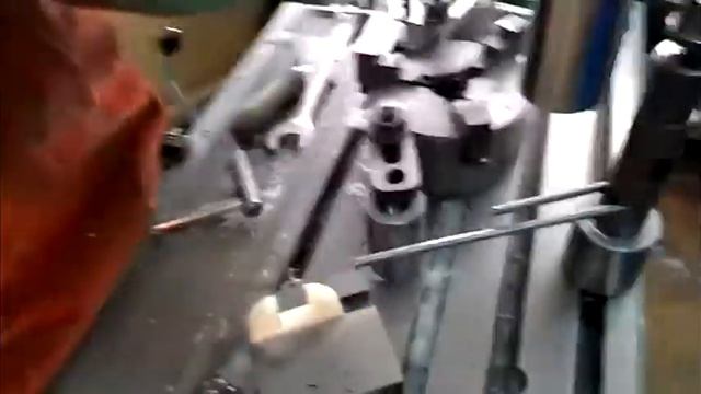 Как развернуть тиски в угол и фрезерование угла смотреть онлайн
