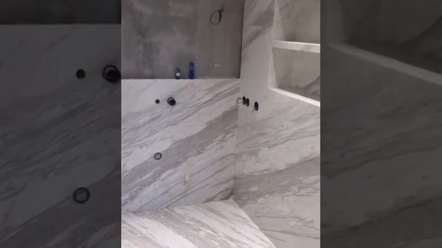 Отделка ванной комнаты мрамором Браун Вайт! смотреть онлайн