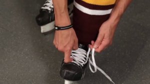 Как правильно завязывать шнурки на коньках