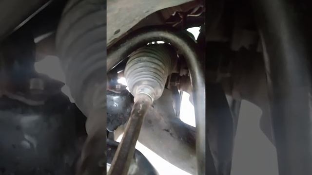 Saturn vue 2003 sway bar remove and replace...Success смотреть онлайн
