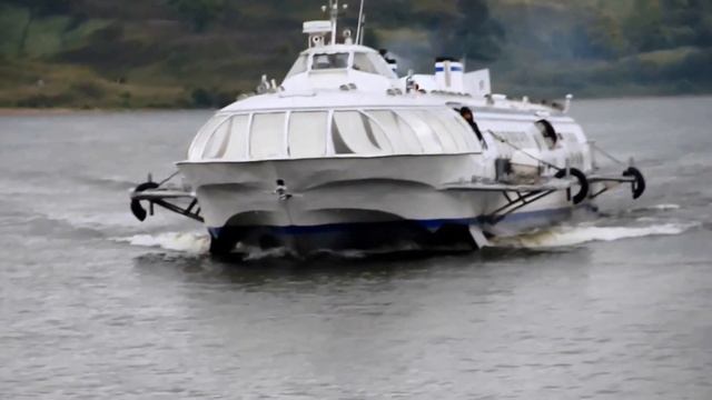 Метеор 218 прибывает в Романов Борисоглебск из Ярославля 12 09 2016г смотреть онлайн