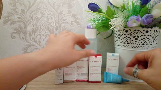 #Clarins #покупки #уход. Посылочка с сайта Clarins. 8 пробничков и бесплатная доставка! Щедрый сайт
