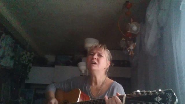 На огонёк души. Стихи Елены Ларюшиной. Музыка В. Каравановой.