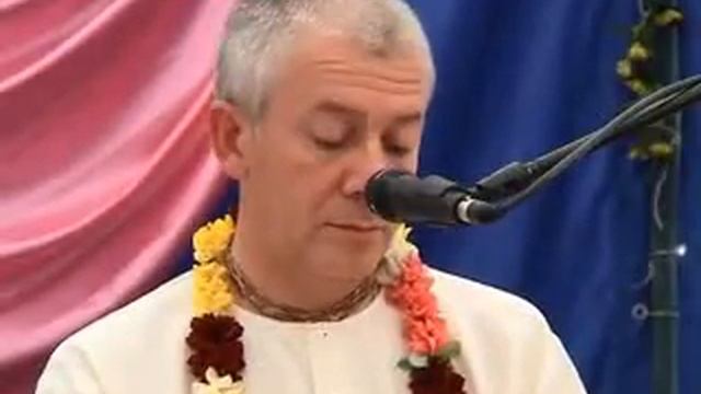 Почему Кришна Бог? Отвечает Александр Хакимов смотреть онлайн