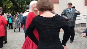 Пусть Говорят-... звучит на танцполе .mp4