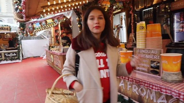 РОЖДЕСТВЕНСКАЯ ЯРМАРКА В ПАРИЖЕ В САДУ ТЮИЛЬРИ смотреть онлайн