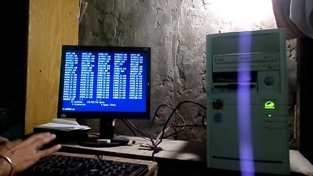 New retro pc , Celeron 333 mhz .great sound !! смотреть онлайн