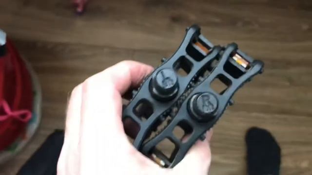 КАК  САМОМУ ПОМЕНЯТЬ  ПЕДАЛИ НА ВЕЛОСИПЕДЕ