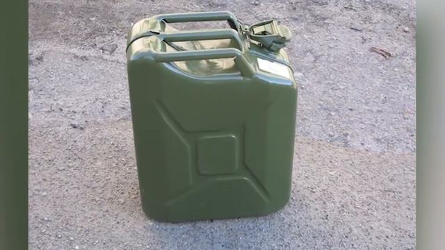 Зачем у канистры три ручки? смотреть онлайн