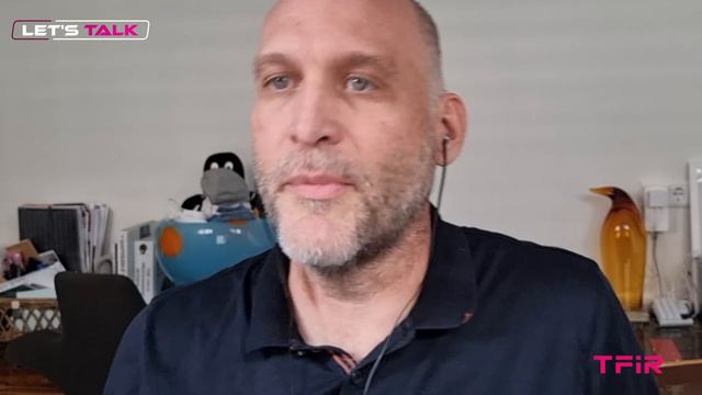 How Linux Changed the Corporate Landscape | Greg Kroah-Hartman смотреть онлайн