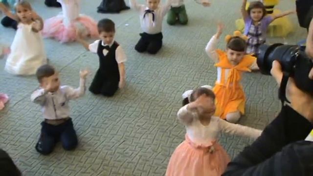 8 марта 65 садик г николаев младшая группа "калинка" 3 смотреть онлайн