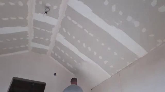 Грунтовка и шпаклёвка потолка смотреть онлайн