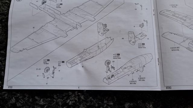 BLACKWIDOW - Hobbyboss 1/72 scale P-61 Review смотреть онлайн