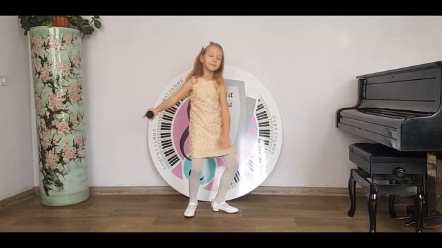Колеснiкова Поліна, 7р. " Мамины глаза" смотреть онлайн
