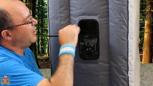 Woods Camping Inflatable Mattress Review: Double High with Built in Pump смотреть онлайн