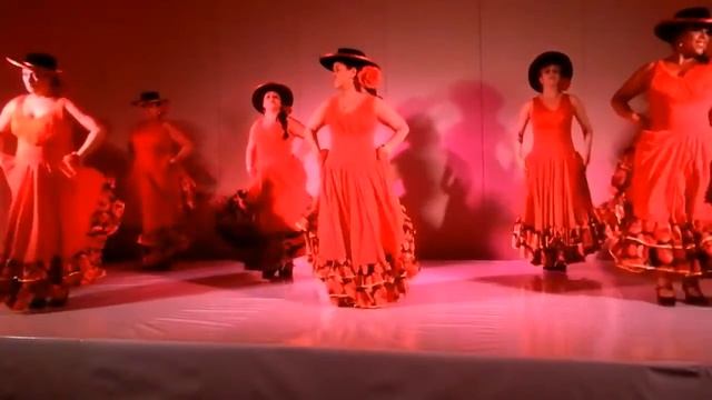 1º Lugar Dança Cigana Grupo - Rumba Gitana com Sombrero смотреть онлайн