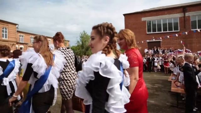 ВИТАЛИЙ ВЕРТ И АЛЬБИНА КИСС - ШКОЛЬНЫЙ ВЫПУСКНОЙ смотреть онлайн