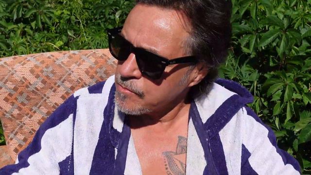 Коты, которые Любят Кофе смотреть онлайн