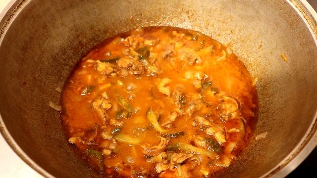 Азу по татарски с соленными огурцами. Рецепт смотреть онлайн