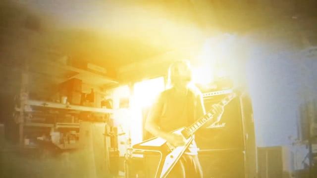 Judas Priest - No Surrender (Official Video).mp4