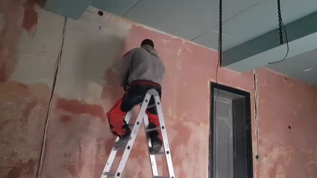 Грундиране преди шпакловка 🙂🙂🙂 (бетонконтакт) смотреть онлайн