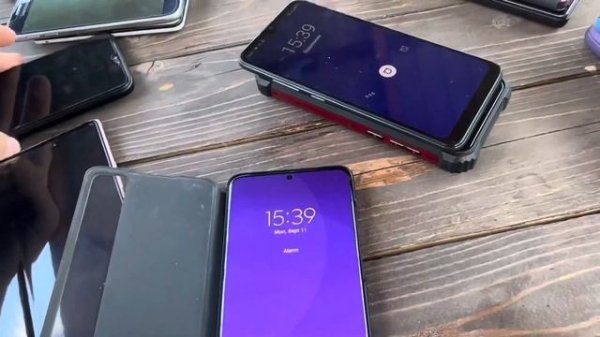 Search Phone & Alarm Clocks 16 phones Samsung, Nokia, Infinix, Black Fox, Meizu incoming calls