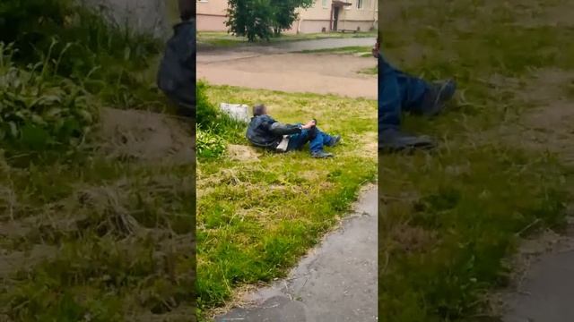 Алкаш падает несколько раз смотреть онлайн