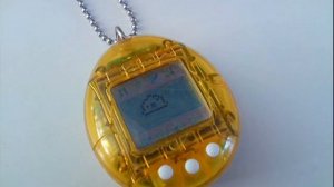 Тамагочи - еще одна игрушка из 90-х