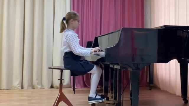 Будылина Мария. И. Иордан. Охота за бабочкой. Преп. Боброва А. И. Ольховская ДШИ смотреть онлайн