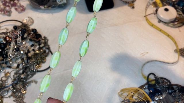 Part 3 NC Goodwill Auction Unboxing! #jewelry #jewelryunboxing #treasurehunting #gemstonejewelry 🌺 смотреть онлайн