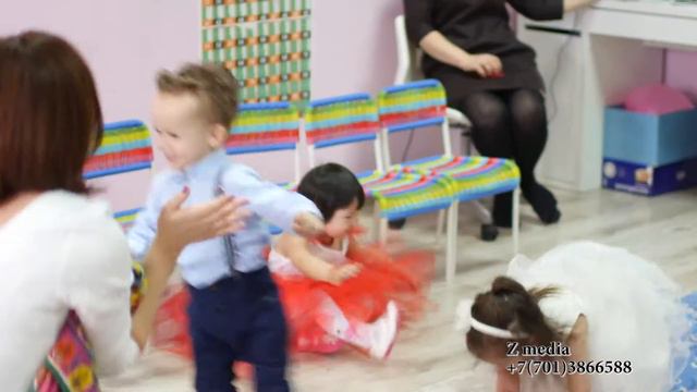 Клип утренника ДРЦ Astana kids- мини-сад младшая группа. смотреть онлайн