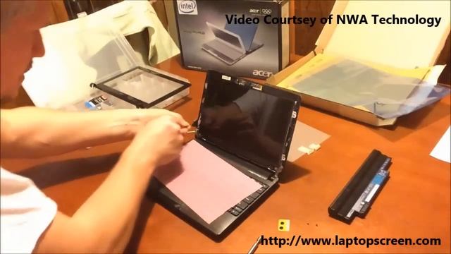 Laptop Screen Replacement / How To Replace Laptop Screen Acer Aspire One D257-13473