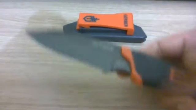 FACA GERBER COMPACT FIXED BLADE BEAR GRYLLS