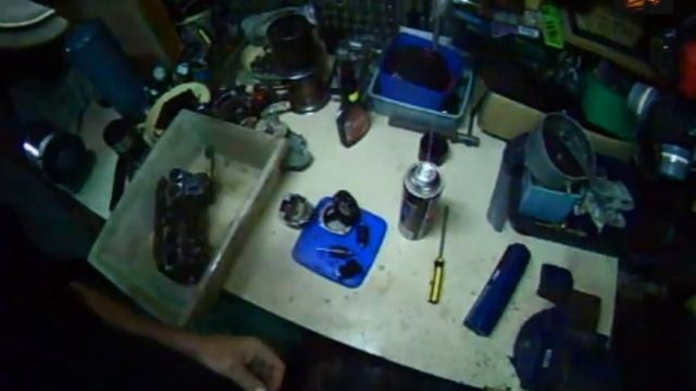 Suzuki Across gsx250F Carby Strip, Clean & Rebuild Pt2 смотреть онлайн