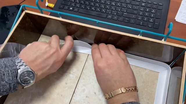 Проклейка стыков бордюрной лентой для ванны BISON (инструкция) смотреть онлайн