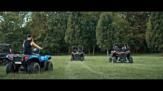 Brantley Gilbert - The Weekend смотреть онлайн