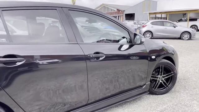 2013 Mazda Axela Sport 15 Touring смотреть онлайн