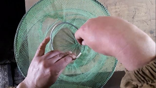 Как сделать ловушку для ловли рыбы своими руками за пару часов работы и 149 рублей затрат! смотреть онлайн