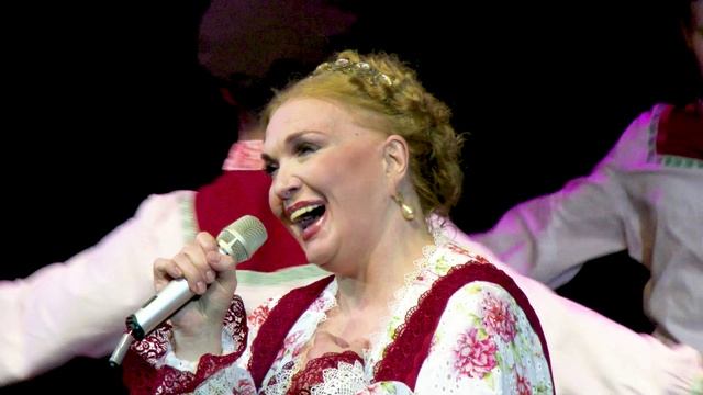 ЗАДУШЕВНАЯ ПЕСНЯ "ПЛАЧЕТ РУССКАЯ ГАРМОШКА ?" Людмила Николаева и ансамбль "Русская душа" смотреть онлайн