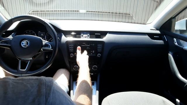 Skoda: Расход 1.4 TSI "Газ в Пол" и "Трасса и Обгоны" (2021) смотреть онлайн