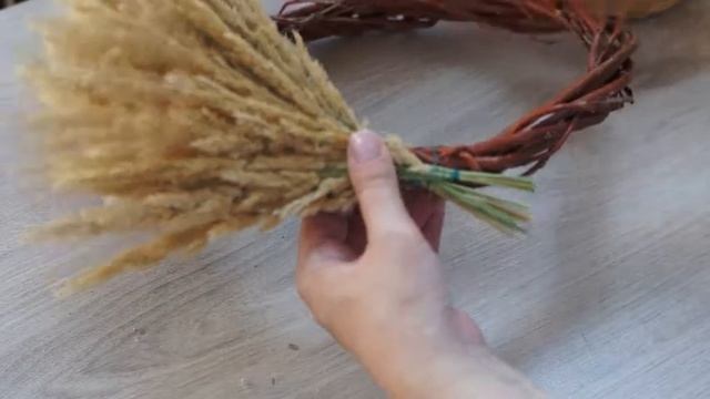 ВЕНОК из КОЛОСКОВ / ЛЕТНИЙ ВЕНОК / How To Make A Grass Wreath / DIY Summer Wreath / DIY Yuli At Hom