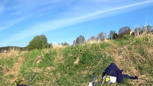 СУМАСШЕДШАЯ РЫБАЛКА НА РЕКЕ !!! БЕШЕНЫЙ КЛЁВ РЫБЫ ! ЛОВЛЯ НА ДОНКУ ! смотреть онлайн